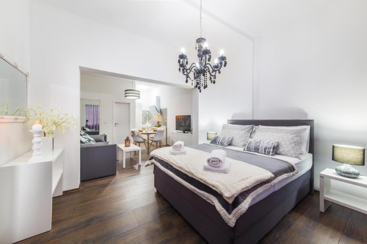 Kaštela Ipm Apartments מראה חיצוני תמונה