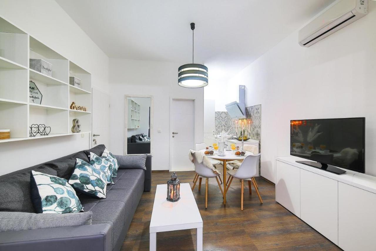 Kaštela Ipm Apartments מראה חיצוני תמונה