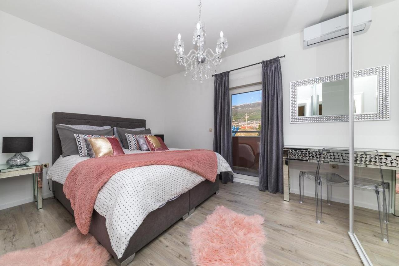 Kaštela Ipm Apartments מראה חיצוני תמונה
